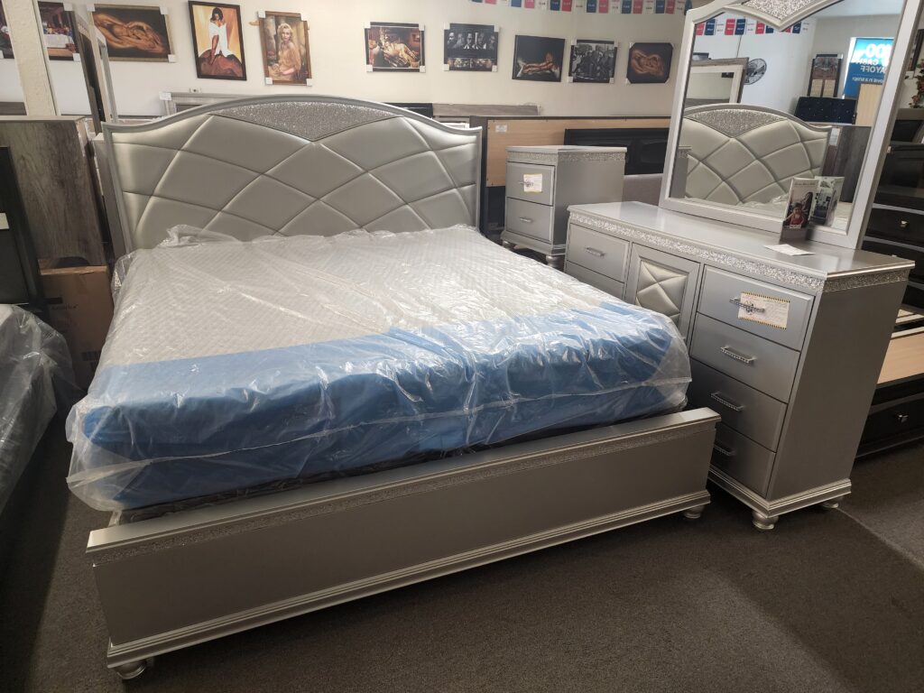 Gallery Furniture Club